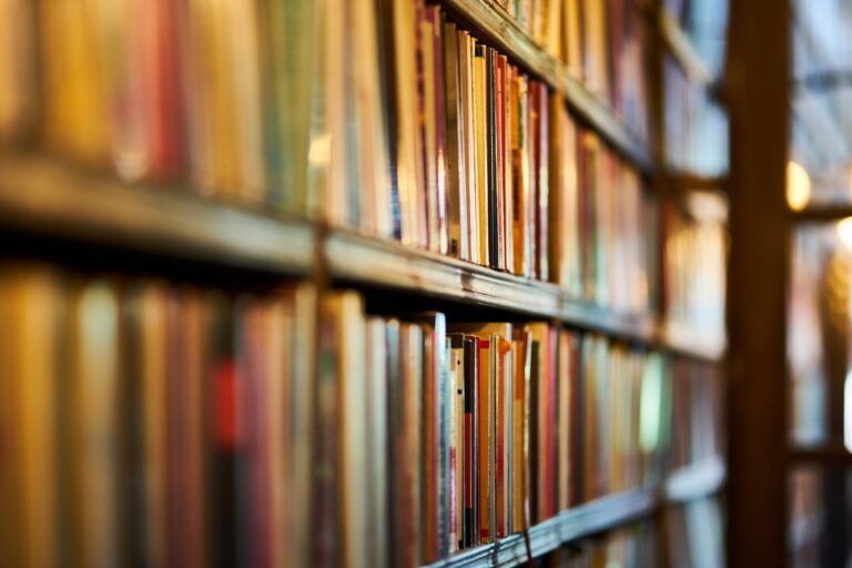 boeken in kast